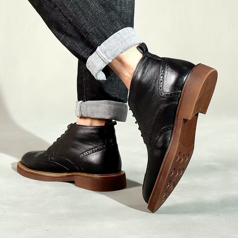 Botas Masculinas Chiques Couro Com Cordões - Preto