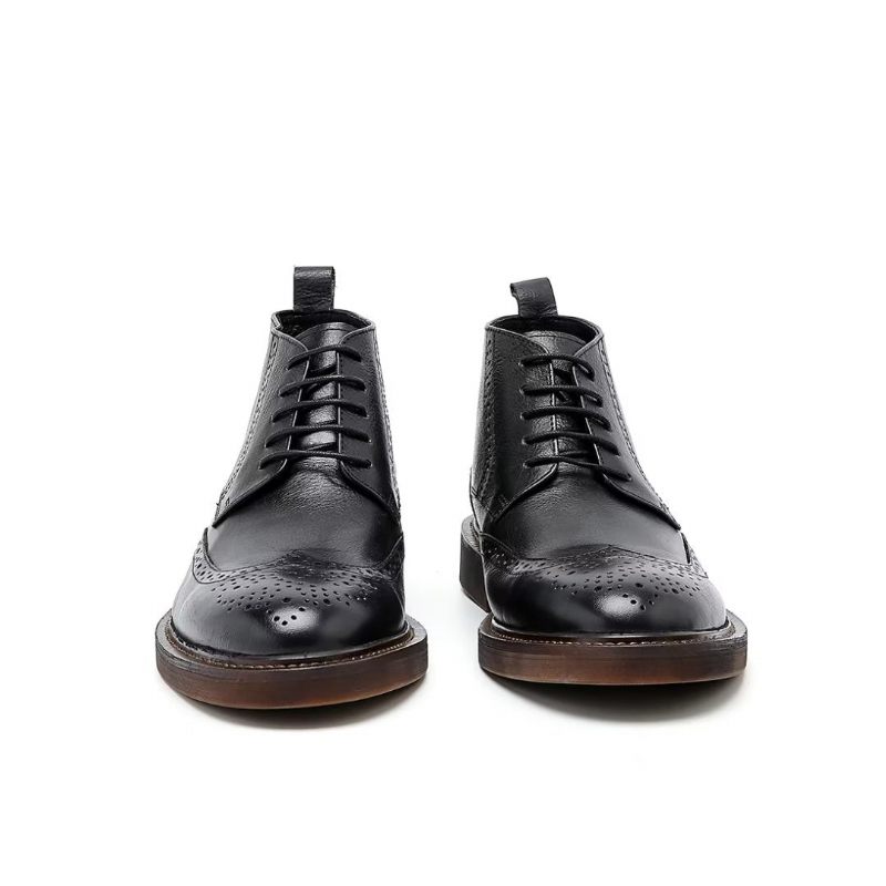 Botas Masculinas Chiques Couro Com Cordões - Preto