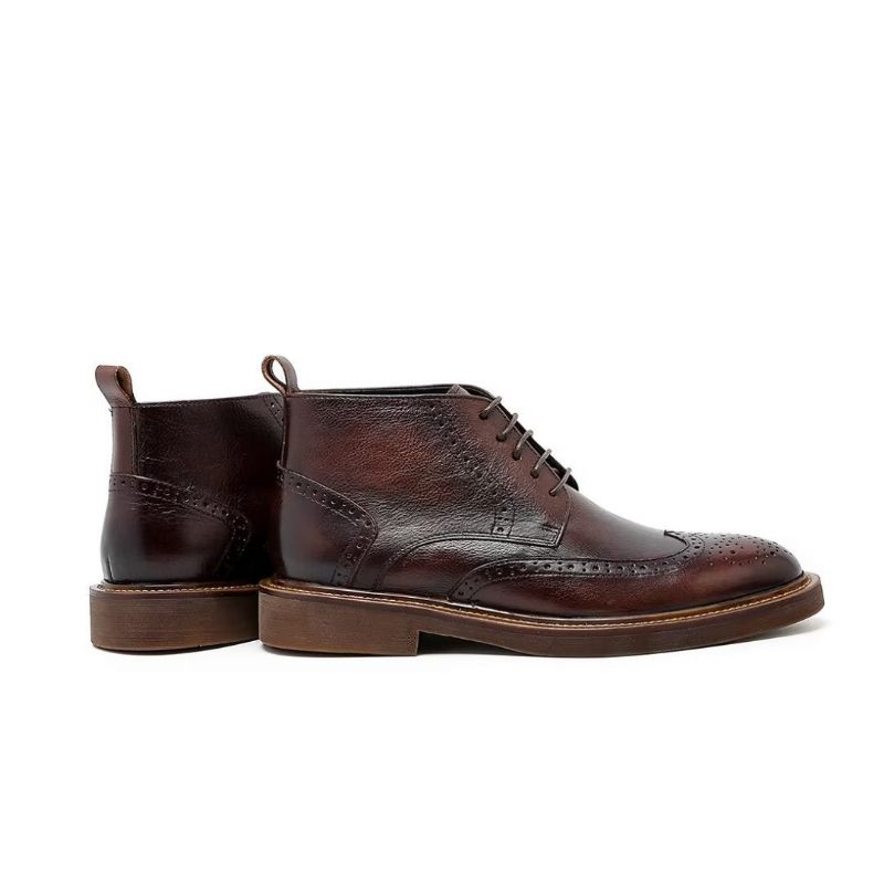 Botas Masculinas Chiques Couro Com Cordões - Café