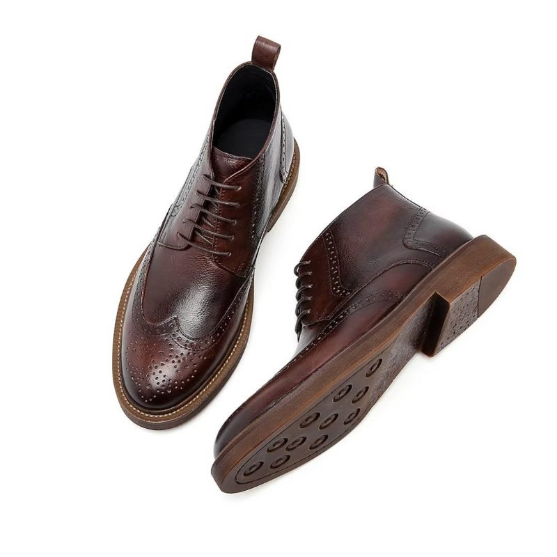 Botas Masculinas Chiques Couro Com Cordões - Café