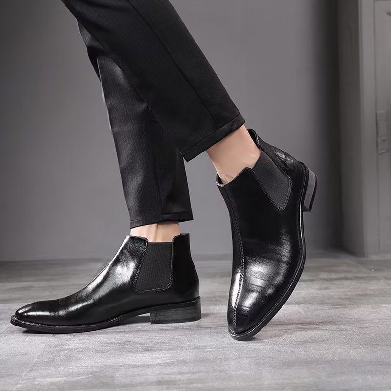 Botas Masculinas Com Bico Pontudo Em Relevo Chelsea - Preto