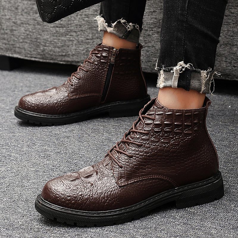 Botas Masculinas Couro Crocodilo Luxo Com Cadarço E Pele Pelúcia - Café