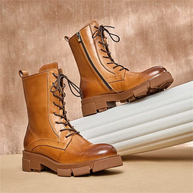 Botas Masculinas Pele Carneiro Chique Vintage Com Zíper Curto Cravejado Martin - Marrom