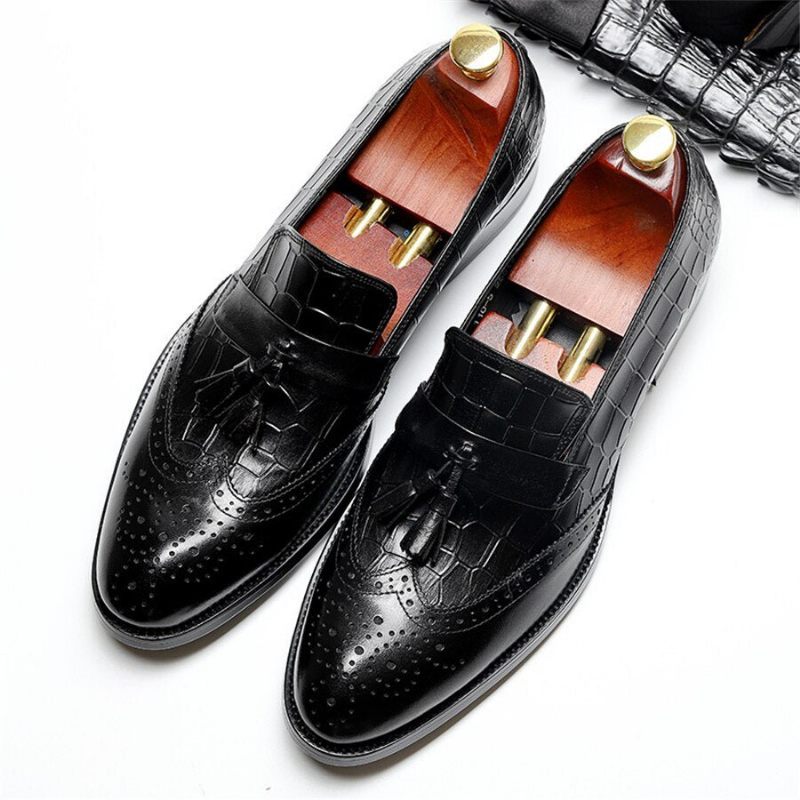 Mocassins Masculinos Vintage Com Borla Brogue - Preto