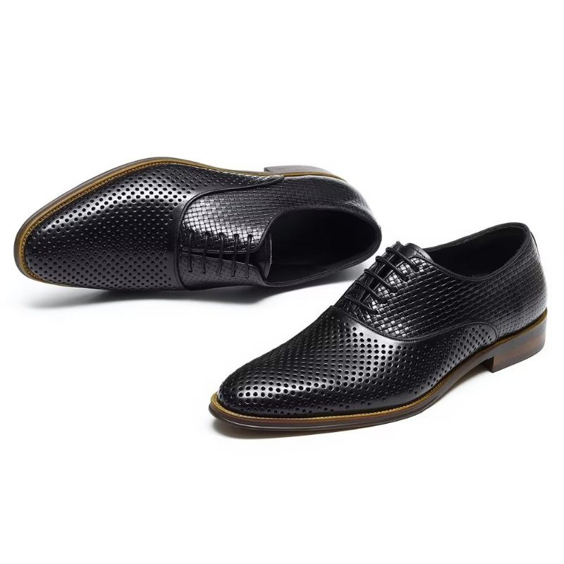 Sapatos Formais Masculinos Com Elegância Em Relevo Sociais Exóticos Bico Redondo Oxford - Preto
