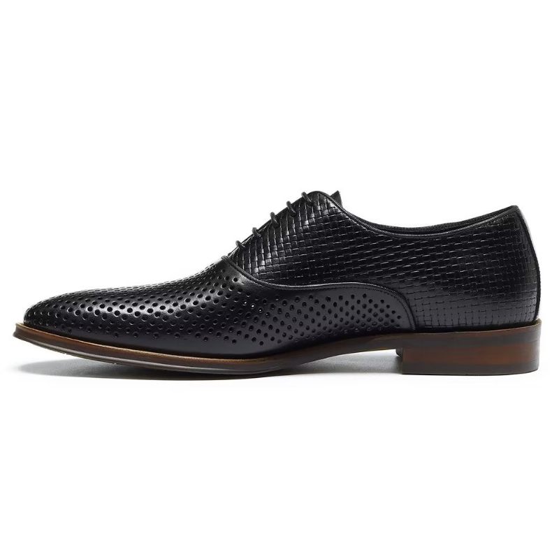 Sapatos Formais Masculinos Com Elegância Em Relevo Sociais Exóticos Bico Redondo Oxford - Preto