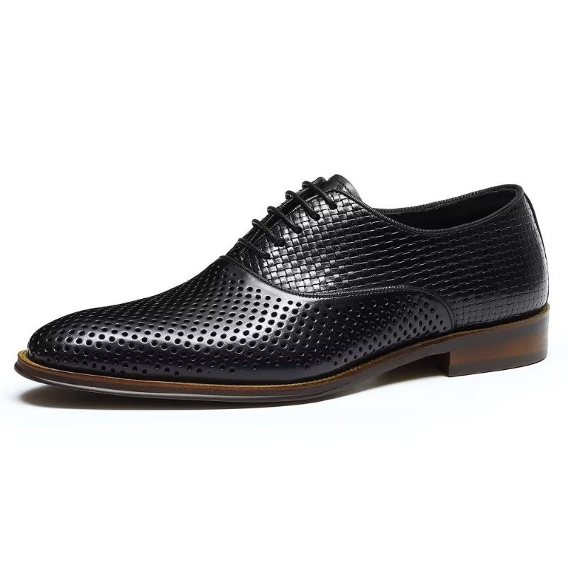 Sapatos Formais Masculinos Com Elegância Em Relevo Sociais Exóticos Bico Redondo Oxford - Preto