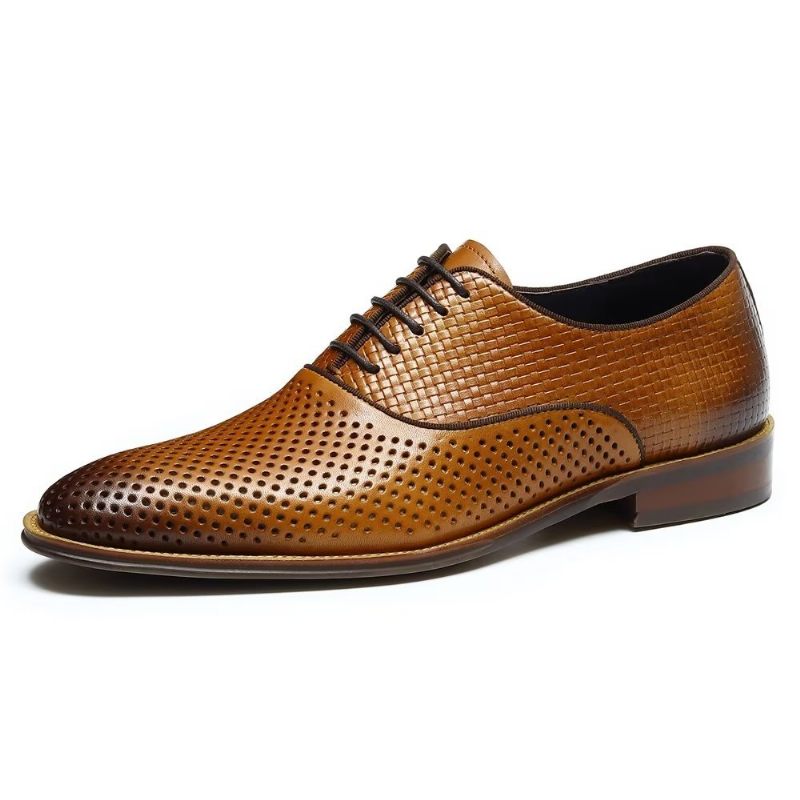 Sapatos Formais Masculinos Com Elegância Em Relevo Sociais Exóticos Bico Redondo Oxford - Café