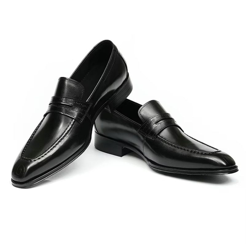 Sapatos Formais Masculinos Elegantes Esculpidos Em Couro Britânico Executivos - Preto